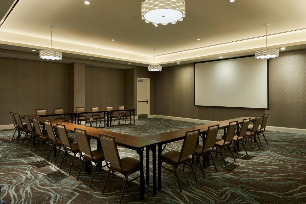 By Marriott Marina Del Rey 3*