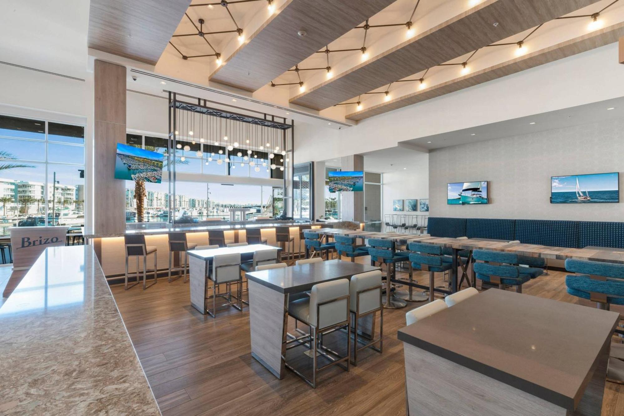 By Marriott Marina Del Rey Hotel Los Ángeles